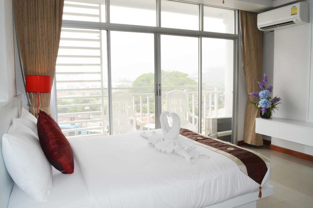 Angelina Guesthouse Patong Oda fotoğraf