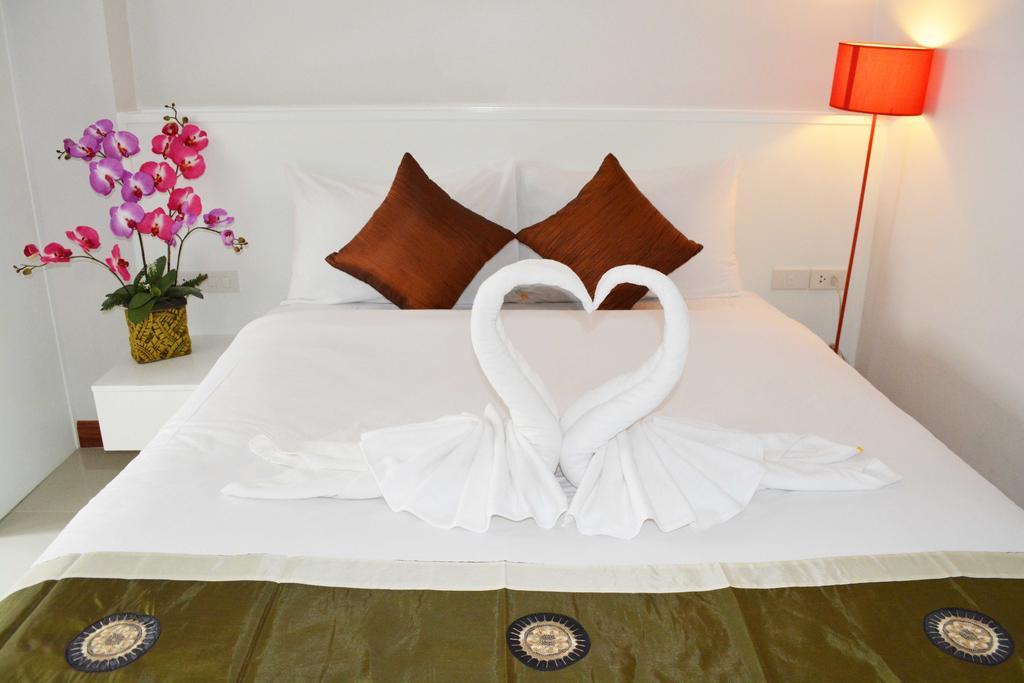 Angelina Guesthouse Patong Oda fotoğraf