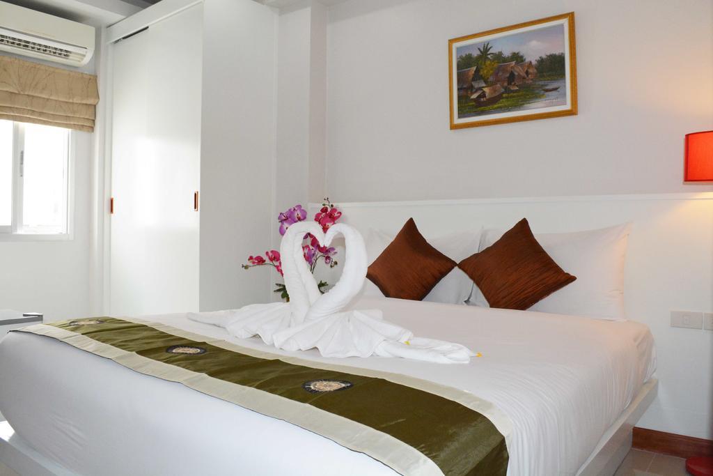 Angelina Guesthouse Patong Oda fotoğraf