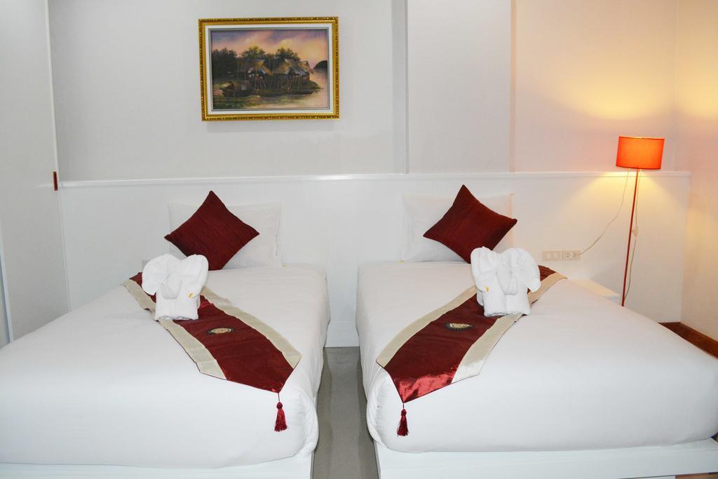 Angelina Guesthouse Patong Oda fotoğraf
