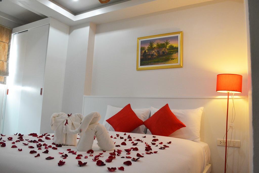 Angelina Guesthouse Patong Oda fotoğraf