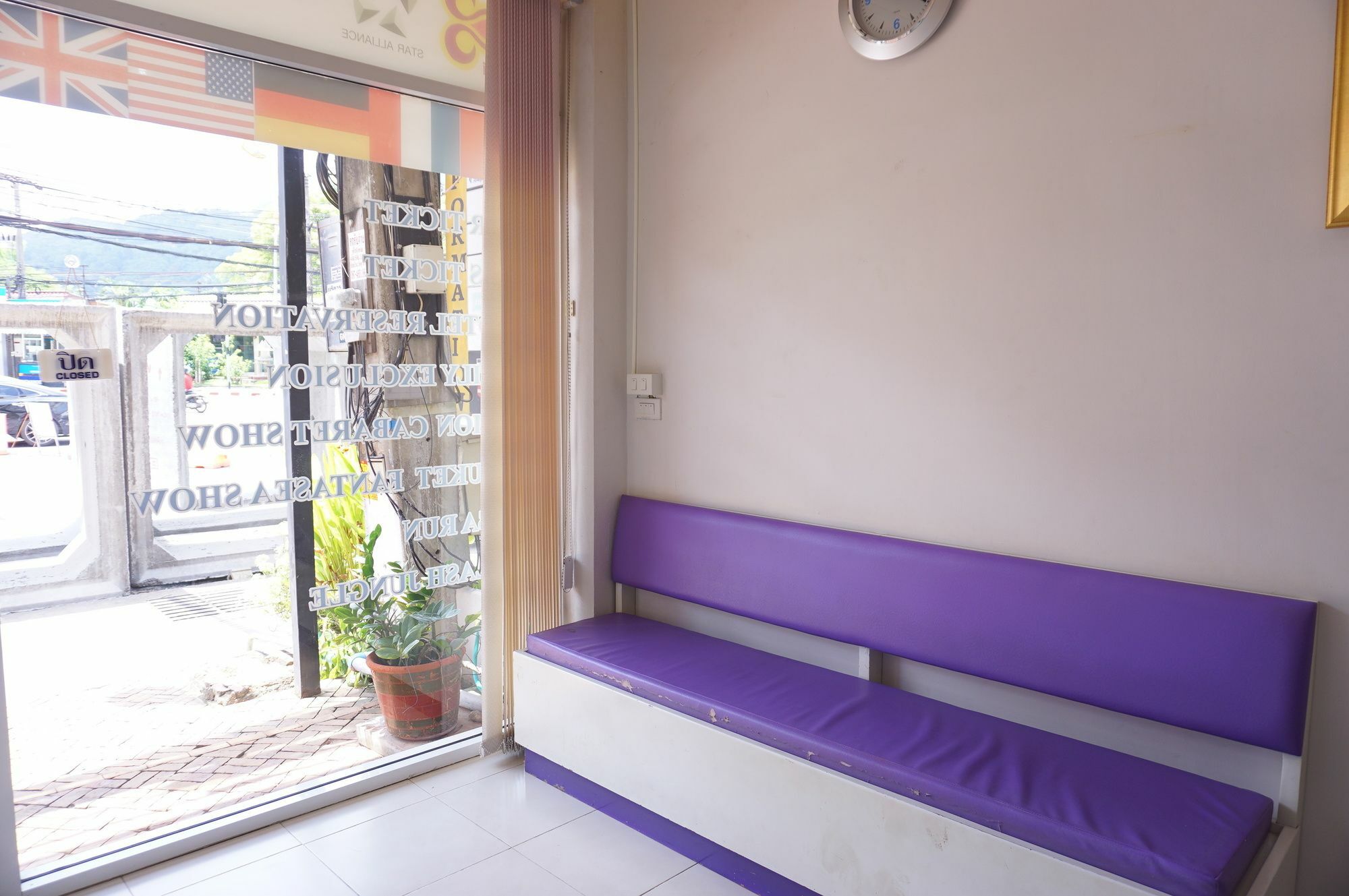 Angelina Guesthouse Patong Dış mekan fotoğraf