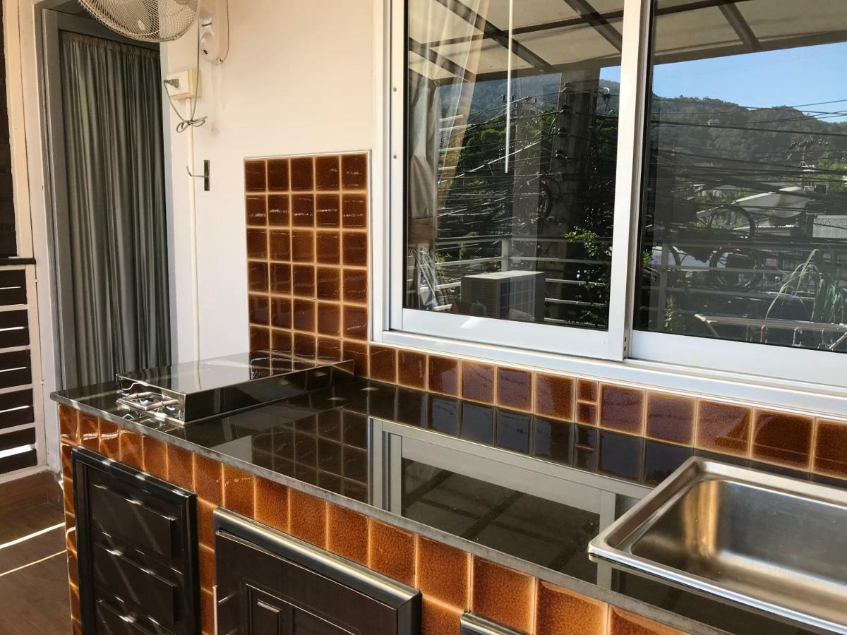 Angelina Guesthouse Patong Dış mekan fotoğraf